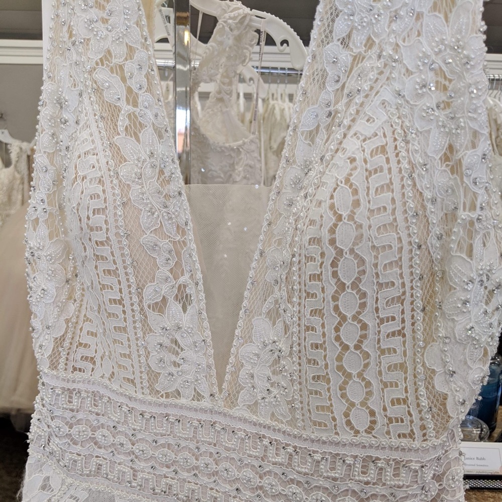 Wedding dress brand new